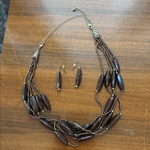 Vintage Brown/Amber‎ Stone Beaded 5 Strand Necklace and Earring Set